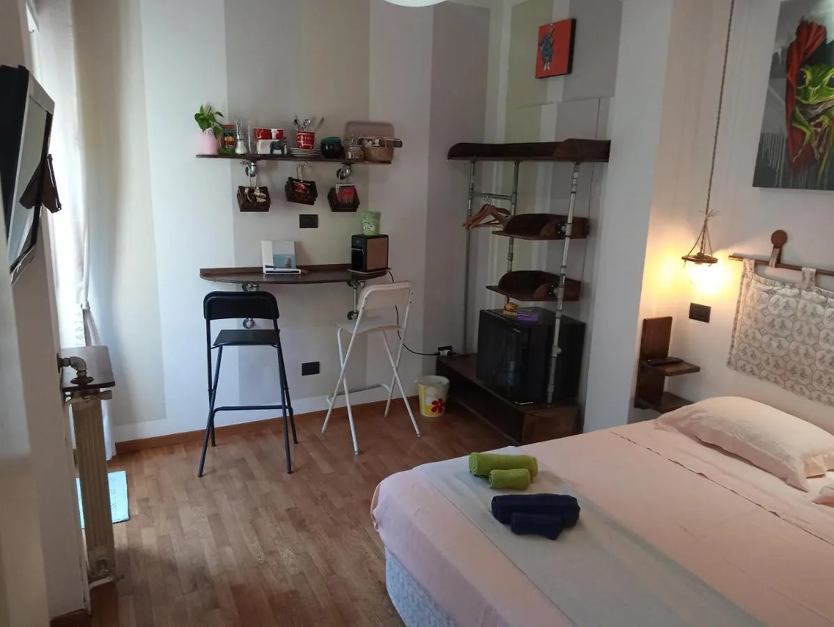 ベッド・アンド・ブレックファスト Tzio Roomme アルゲーロ